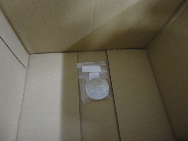 記念硬貨の梱包